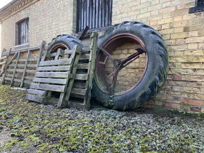 tired-out-tyres-by-gordon